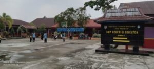 Dunia pendidikan kembali tercoreng. Dugaan penyalahgunaan Dana Bantuan Operasional Sekolah (BOS) Tahap II, Selas 07/10/2025: