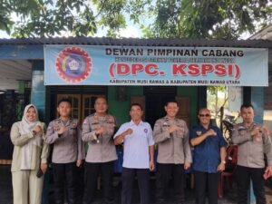 Satuan Binmas Polres Musi Rawas Colling System ke Organisasi Masyarakat KSPSI, Ajak Jaga Kamtibmas dan Jangan Mudah Terprovokasi Isu Hoax, Selasa 14/10/2025: