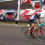 Atlit balap sepeda putri asal Kota Lubuk Linggau, Aurelia Shabrina Azkha, sukses mempersembahkan medali emas pada ajang Pekan Olahraga Provinsi, Minggu 19/10/2025: