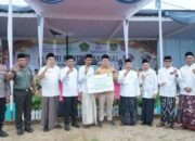 Wakil Bupati Musi Rawas, H. Suprayitno, bertindak sebagai inspektur upacara dalam rangka Peringatan Hari Santri, Rabu 22/10/2025: