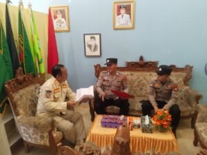 Silaturahmi Lintas Sektoral, Satbinmas Polres Musi Rawas Bersama Sat Pol PP Damkar dan Dinkes Bahas Persiapan Latkatpuan Bhabinkamtibmas,kamis 30/10/2025;