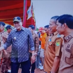 Nyanyikan Lagu “Cintaku Tak Terbatas Waktu”, Ajak Masyarakat Bersama Majukan Muba:kamis 02/10/2025: