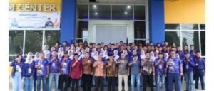 Wakil Wali Kota Lubuk Linggau, H Rustam Effendi, secara resmi melepas peserta kegiatan Wawasan Kebangsaan Paskibraka Tahun 2025,, Minggu 26/10/2025: