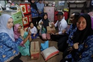 Pemkot Lubuk Linggau Salurkan Bantuan Sembako untuk Warga Siring Agung, Selasa 28/10/2025: