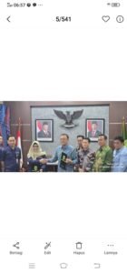 Bupati Empat Lawang, Dr. H. Joncik Muhammad, S.Si., S.H., M.M., M.H., bersama Wakil Bupati, Arifa’i, S.H., secara resmi menunaikan janji mereka, Kamis 02/10/2025: