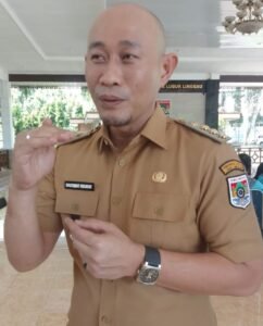Wali Kota Lubuk Linggau Provinsi Sumatera Selatan , H.Rachmat Hidayat, kembali menegaskan, tidak akan memberikan izin kepada EO,,senin 03/11/2025: