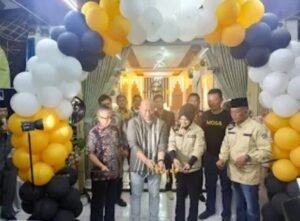 PT Mosa Sumatra Selatan Center resmi membuka cabang pertamanya di Pulau Sumatera Selatan yang berlokasi di Jalan Yos Sudarso, Kota Lubuklinggau, Senin 10/11/2025: