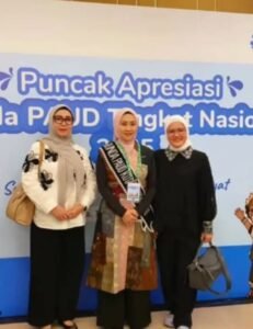 Hj Risca Priba Ayu Hadiri Gala Dinner dan Puncak Apresiasi Bunda PAUD Tingkat Nasioal 2025,, Jumat 14/11/2025::