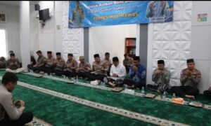 Kapolres Musi Rawas Bersama Personel, ASN dan Tokoh Agama Gelar Doa Bersama untuk Korban Bencana Alam di Aceh, Sumut dan Sumbars,, Selasa 02/12/2025: