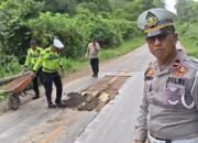 Cegah Lakalantas, Satlantas Polres Musi Rawas Pasang Spanduk Himbauan dan Patroli Lalulintas,,