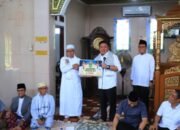 Gubernur Sumatera Selatan (Sumsel) Dr. H. Herman Deru bersama Wali Kota Lubuk Linggau Rahmat Hidayat dan Anggota DPR RI Fauzi Amro,,