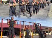 Jaga Kondisi Fisik Personel, Batalyon B Pelopor Gelar Kegiatan Olahraga Pagi,,