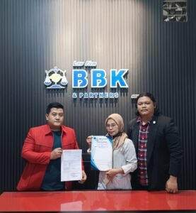 Penyidik : Jum’at, Pelaku Penganiayaan dan Pencemaran Nama Baik Istri Alm Ketua SMSI Musi Rawas, TERSANGKA,