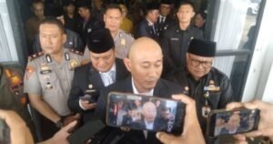 Walikota Lubuk Linggau, H. Rachmat Hidayat melantik dan mengambil sumpah 138 pejabat pimpinan tinggi pratama,, Senin 05/01/2026: