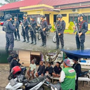 Satbrimob Polda Sumsel Batalyon B Pelopor Hadir Jaga Kamtibmas Melalui Patroli Dialogis,,,