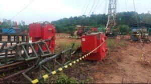 Segenap jajaran anggota PT Medco yang beroperasi di wilayah Jene mengimbau kepada seluruh masyarakat sekitar agar tidak menghentikan maupun,, Jumat 06/02/2026: