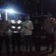 Respons Cepat Call Center 110, Polsek BTS Ulu Polres Musi Rawas Bantu Warga Pecah Ban di Jembatan Temelat Cecar
